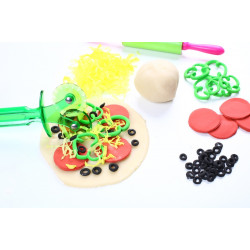 YIPPEE! Sensory Pizza Kit by Rahma