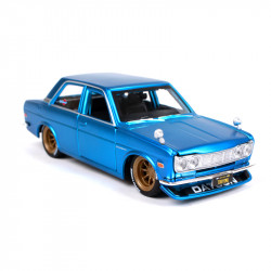 Maisto 1971 Datsun 510, Scale 1:24, Blue Color