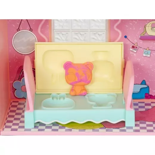 LOL Surprise Squish Sand Magic House with Tot, SURPRISES GALORE